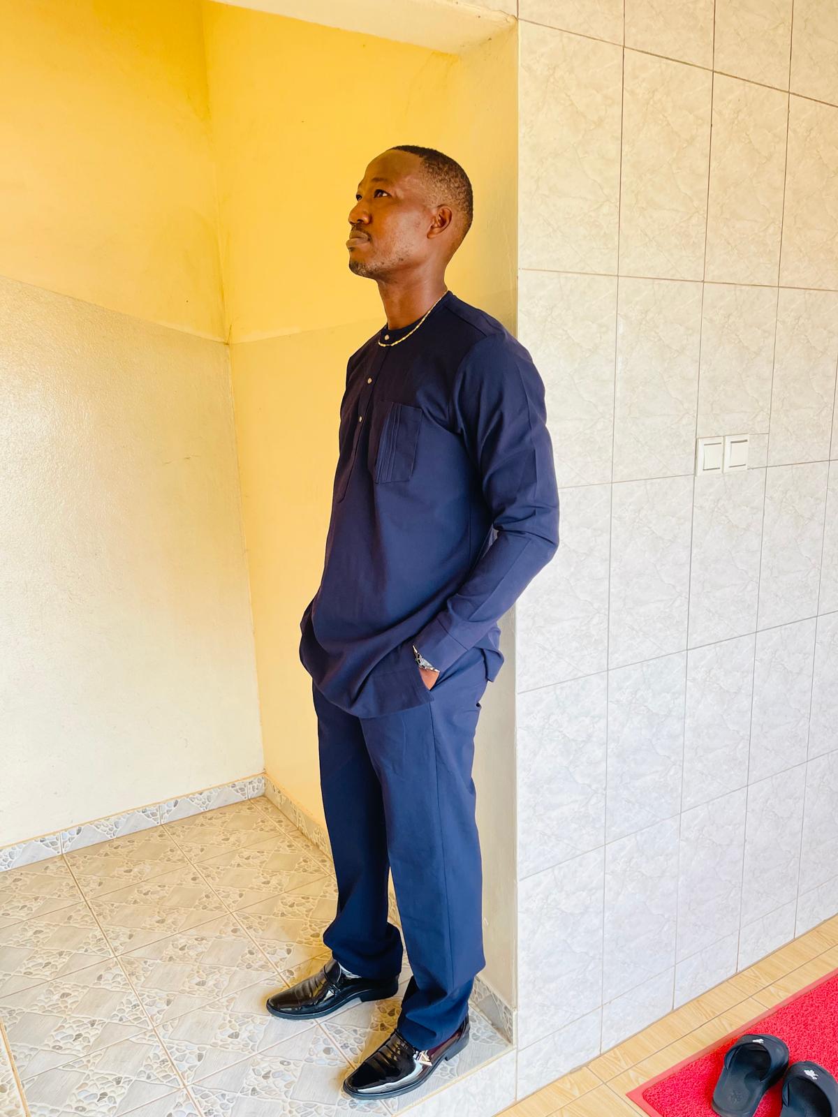 GD Elegance - Men's Premium Navy Blue Kaftan with Embellished Details
