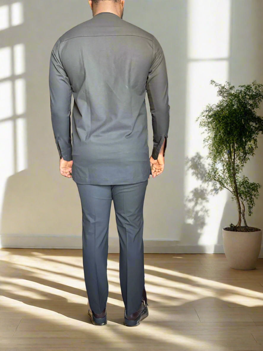 Men's Classic Black Kaftan with Dual Chest Pockets